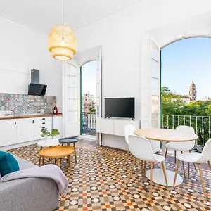 Homes Plaza De La Merced Apartment