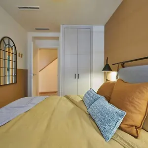 Attic Teatro Appartement