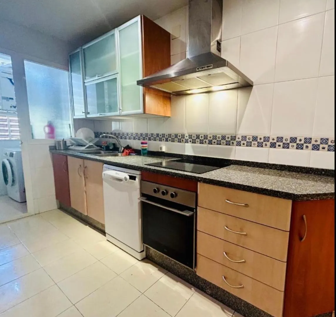 Mota Rooms Homestay Malaga